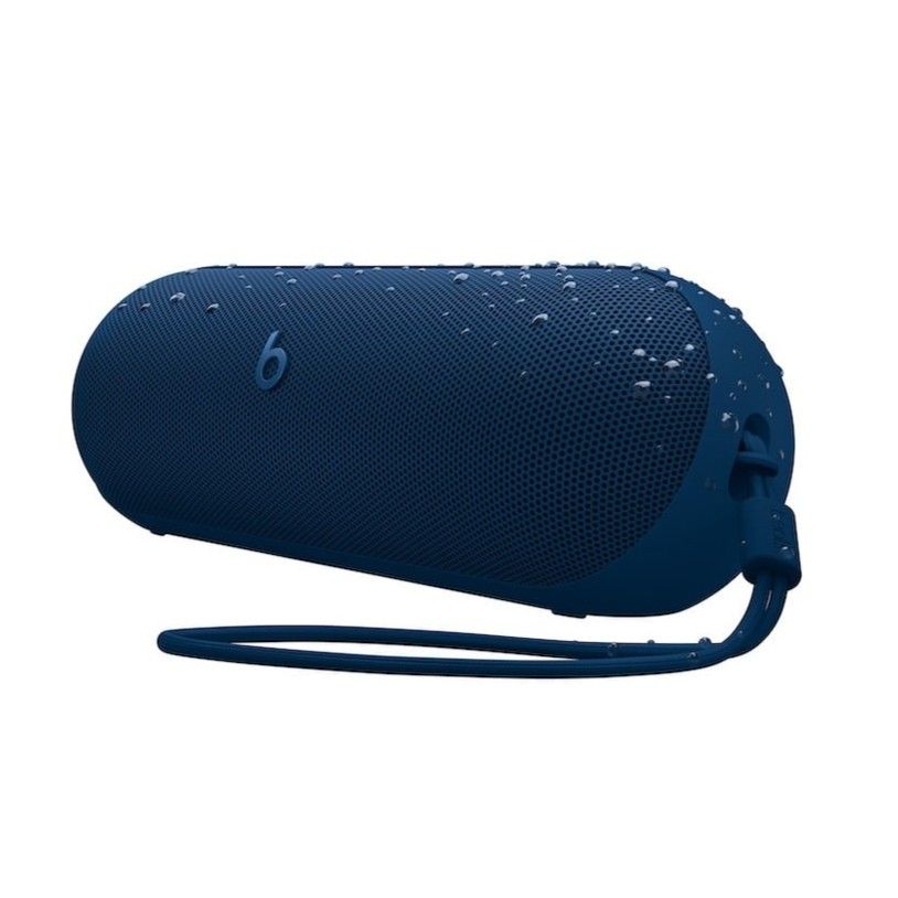 Beats Pill in blue